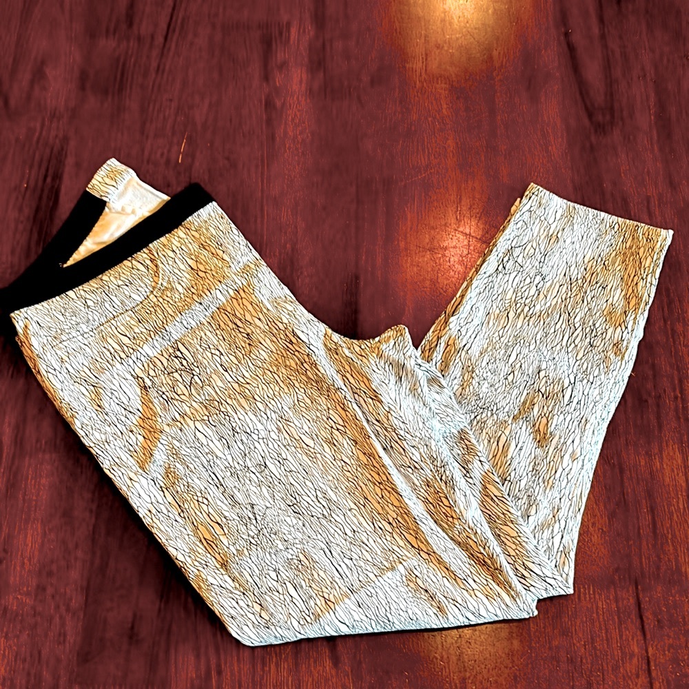 Helmut Lang cotton pull on legging/jeans in black and white patten!